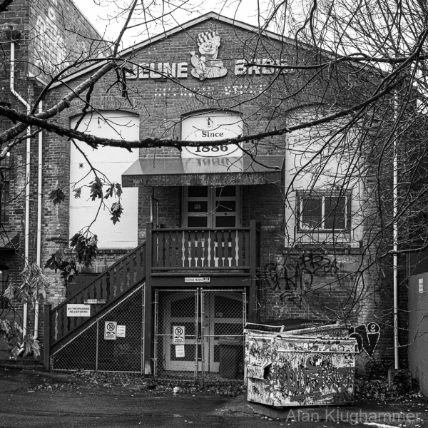 AlanKlughammer.com_20251203-_AZ75095